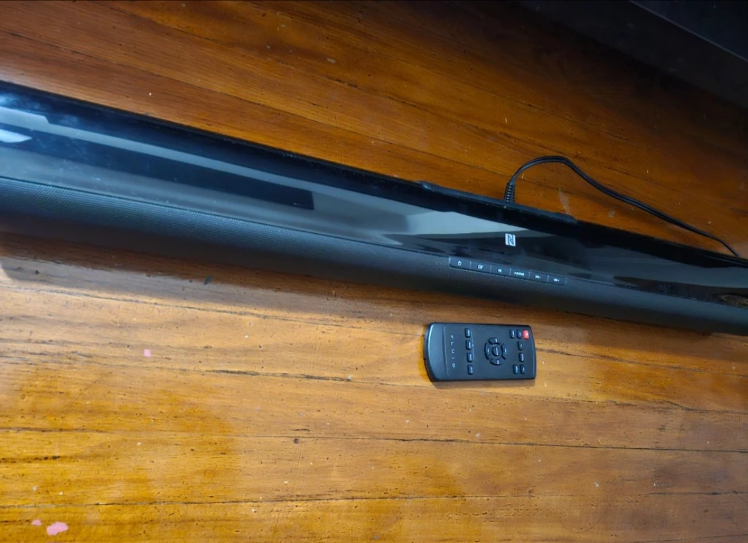 FLUID 2.0 Soundbar with NFC and Bluetooth