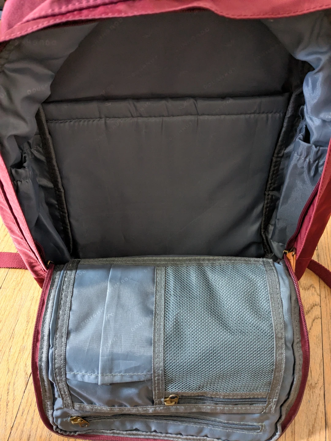 Doughnut Backpack - Burgundy - photo 3