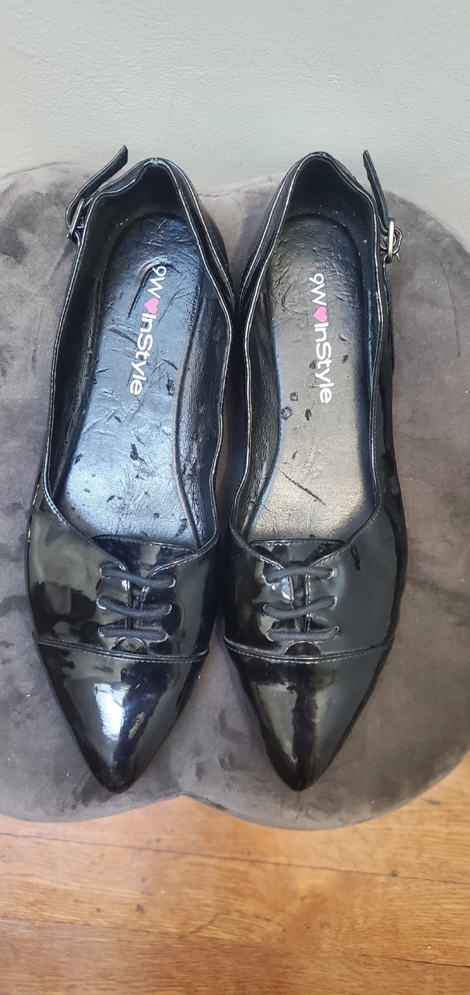 9 West Style Black Patent Pointed Toe Flats Women's Shoes
