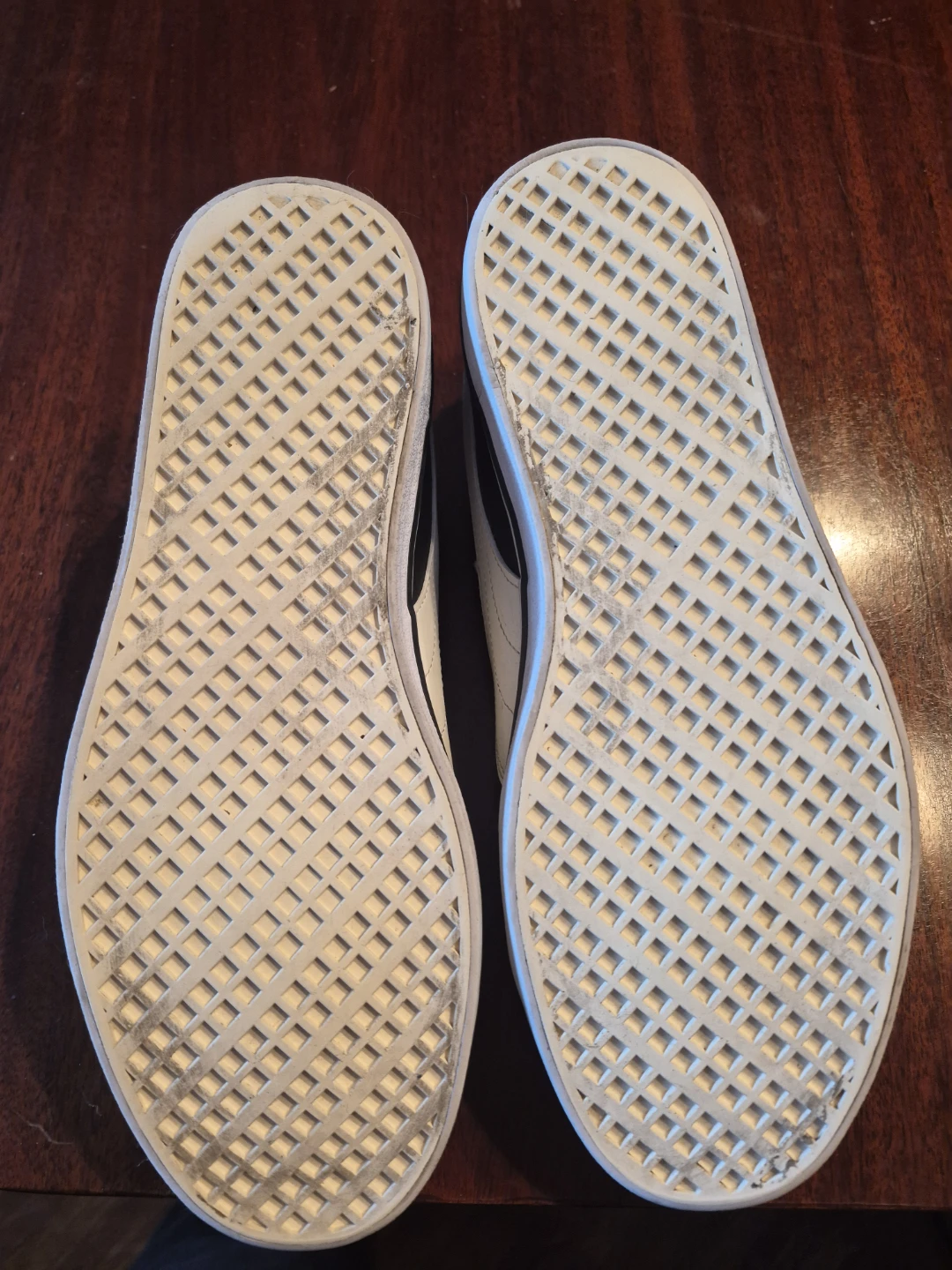 Puma Shoes - Men's Size 10 - photo 4