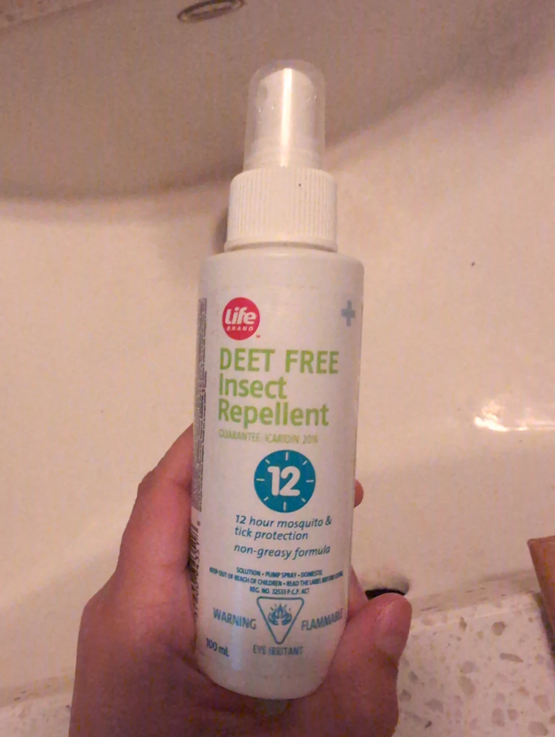 Life Brand DEET FREE Insect Repellent Spray - 100 mL
