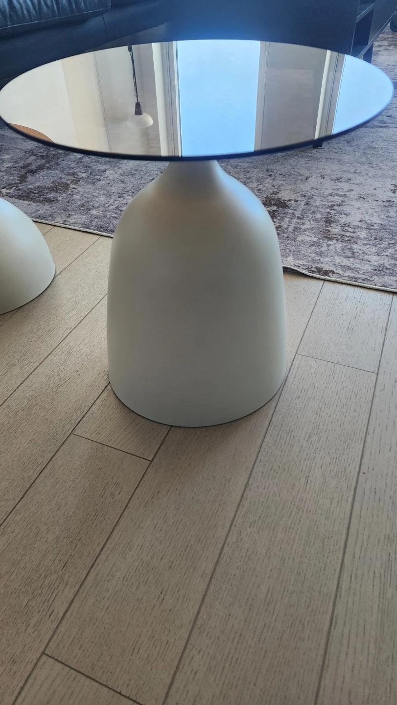 Round Glass drink tables - photo 2