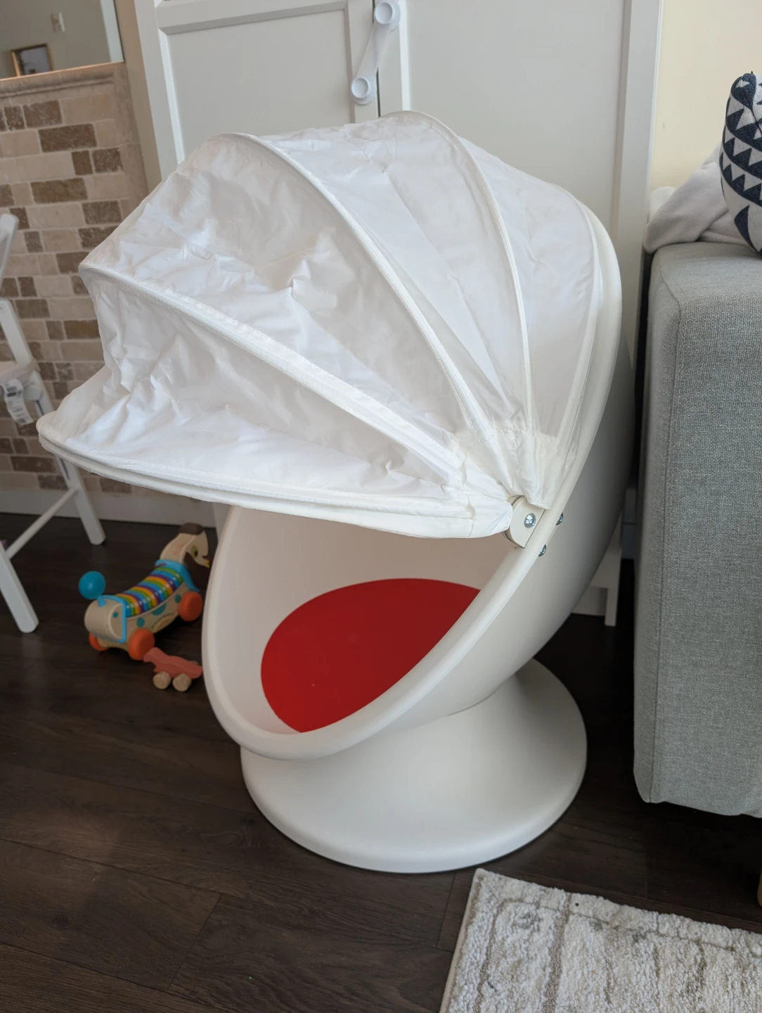 IKEA PS LÖMSK Swivel armchair, white/red