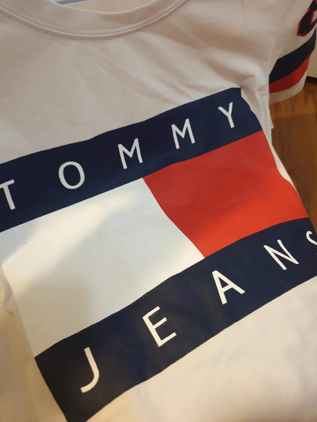 🎂Tommy Hilfiger Jeans Cropped T-Shirt🎂 - photo 5
