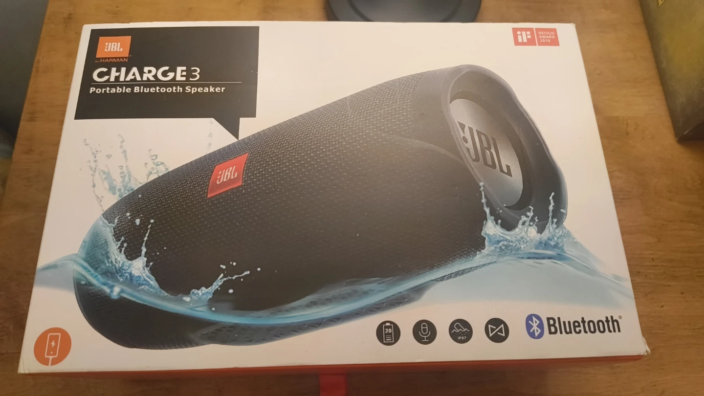 JBL Charge 3 Portable Bluetooth Speaker