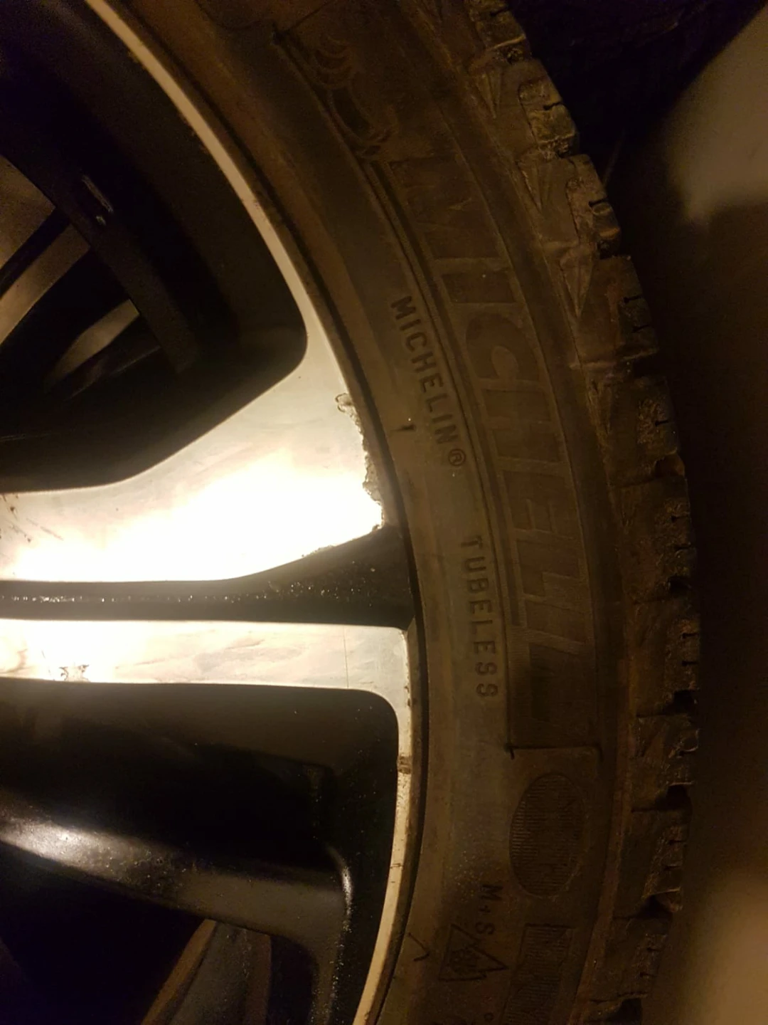 Honda Alloy Wheels with Michelin Tires - photo 2