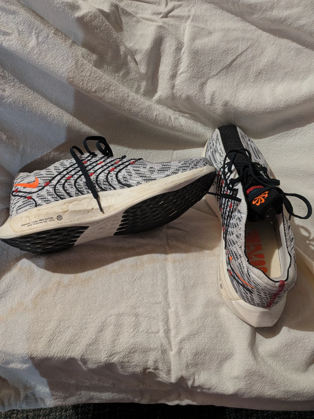 Nike Flyknit Running Shoes - photo 3