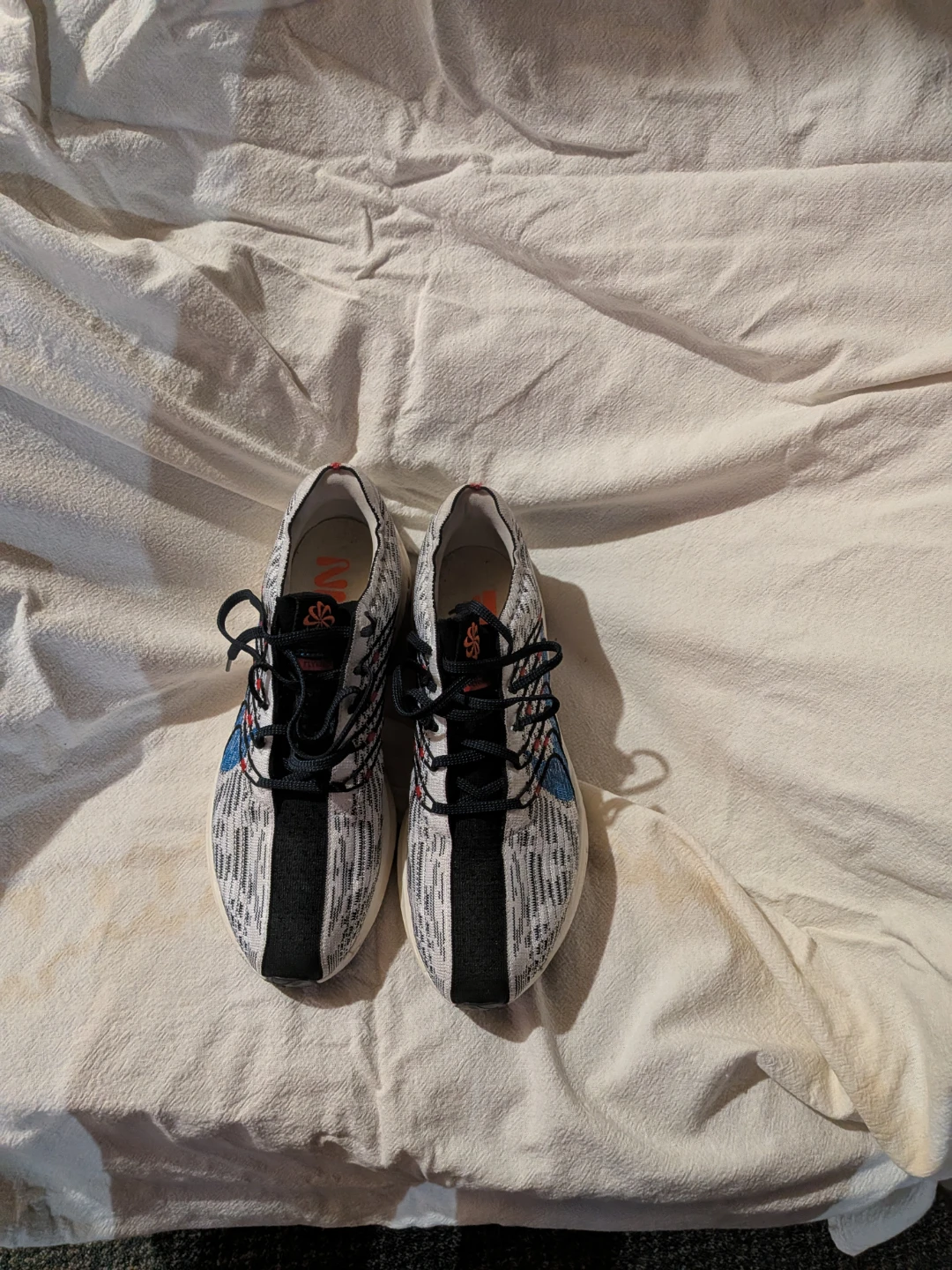 Nike Flyknit Running Shoes - photo 5