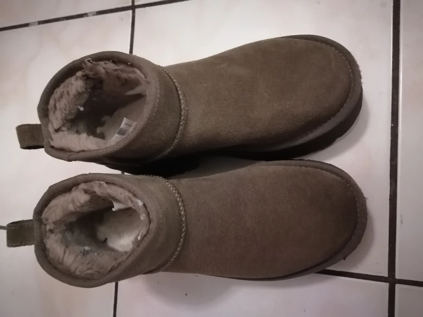 UGG Boots Women's Size 7 - photo 2