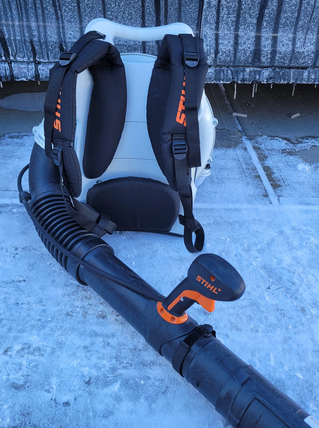 STIHL BR 600 Backpack Snow/Leaf Blower - photo 2