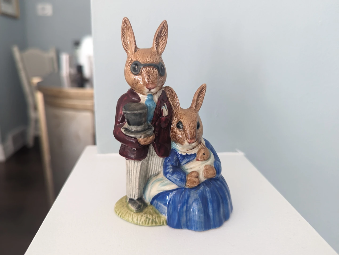 Royal Doulton Bunnykins Family Photograph Figurine