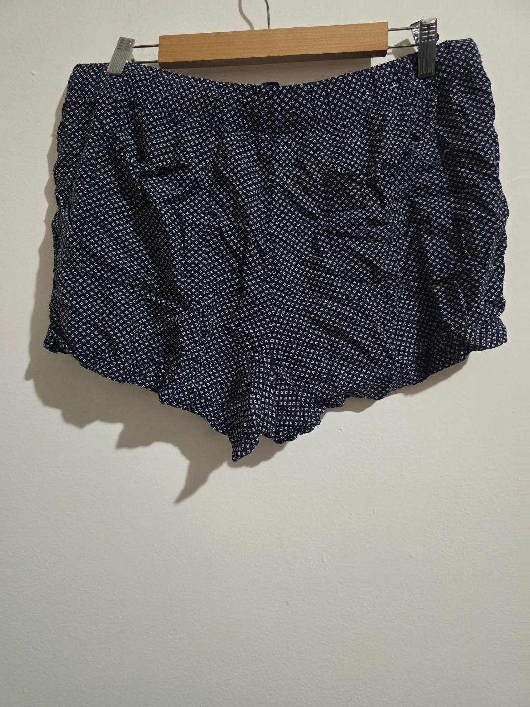 Gap Women's Geometric Athletic Shorts Navy - photo 5