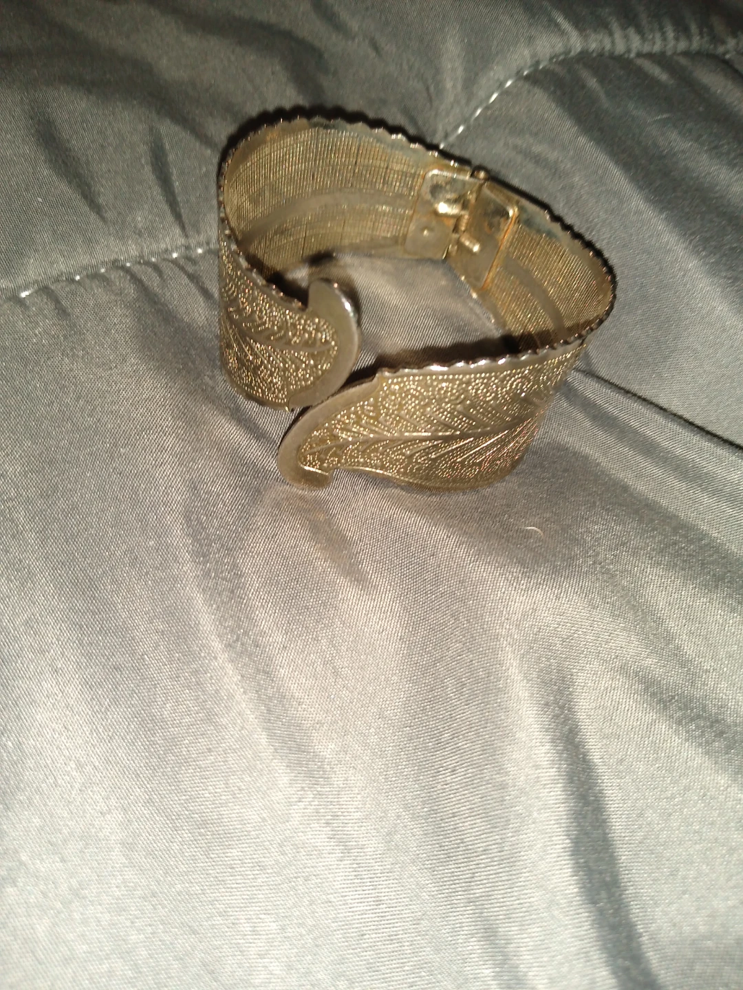 women's vintage bracelet or a men's vintage long rope chain