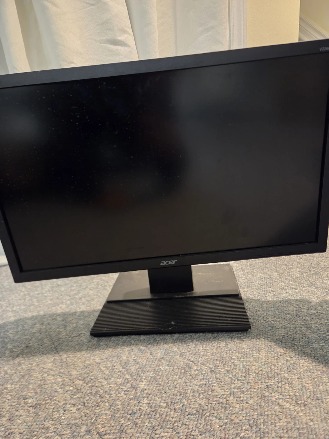 FREE - Set of three monitors - photo 2