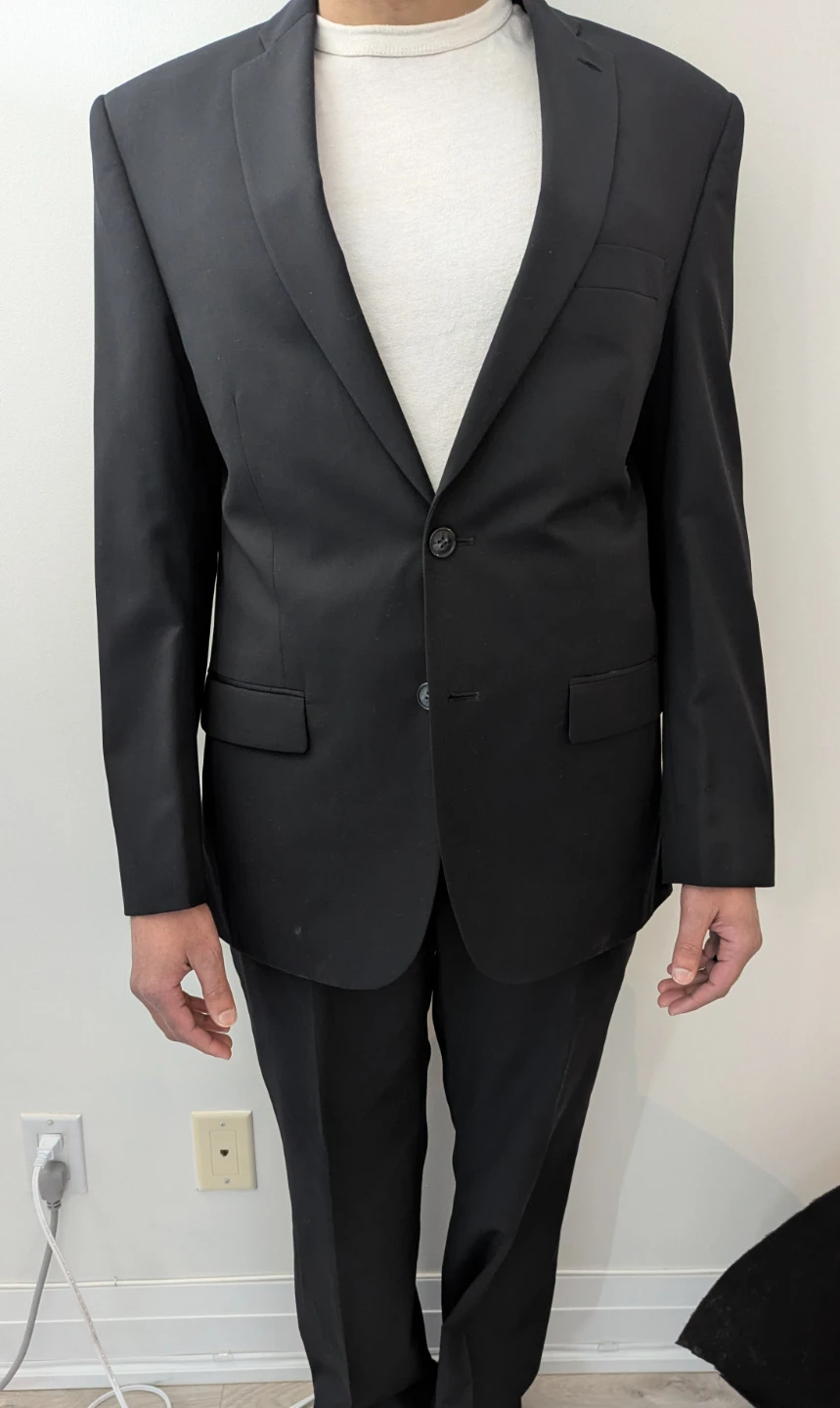 Black suit from Tip Top Tailors Bellissimo