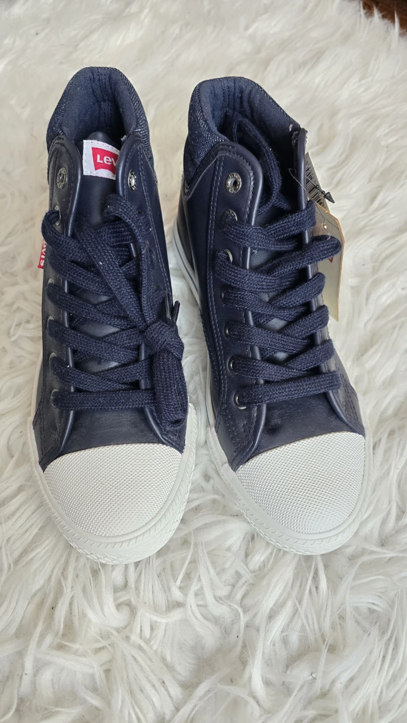 NEW Levi's Navy High-Top Sneakers Size 6 Youth - photo 2