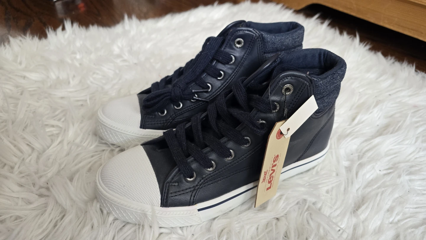 NEW Levi's Navy High-Top Sneakers Size 6 Youth - photo 3