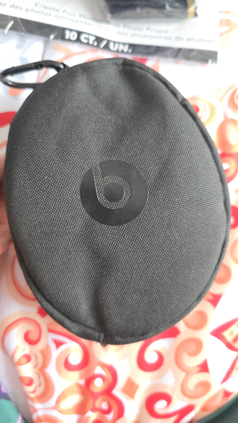 Beats Solo 3 Wireless On-Ear Headphones - photo 3