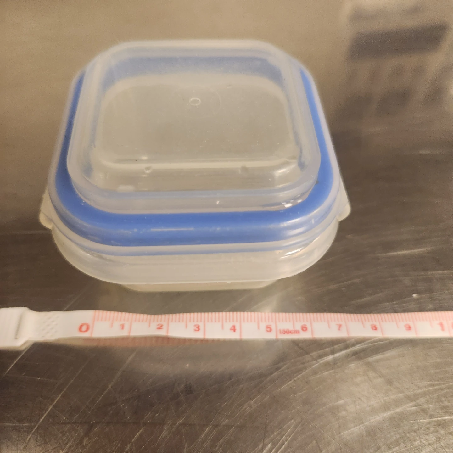Small Square Food Storage Container with Blue Lid - photo 3