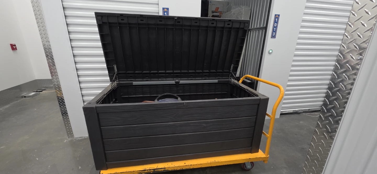 2 Keter Outdoor Storage Containers - photo 2