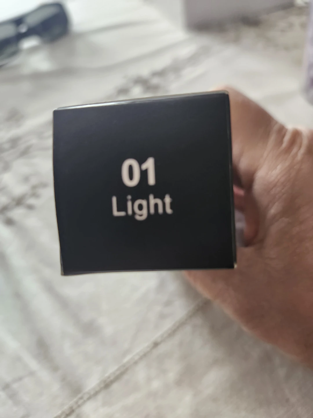 Luxe Color Changing Foundation - Shade 01 Light - photo 2