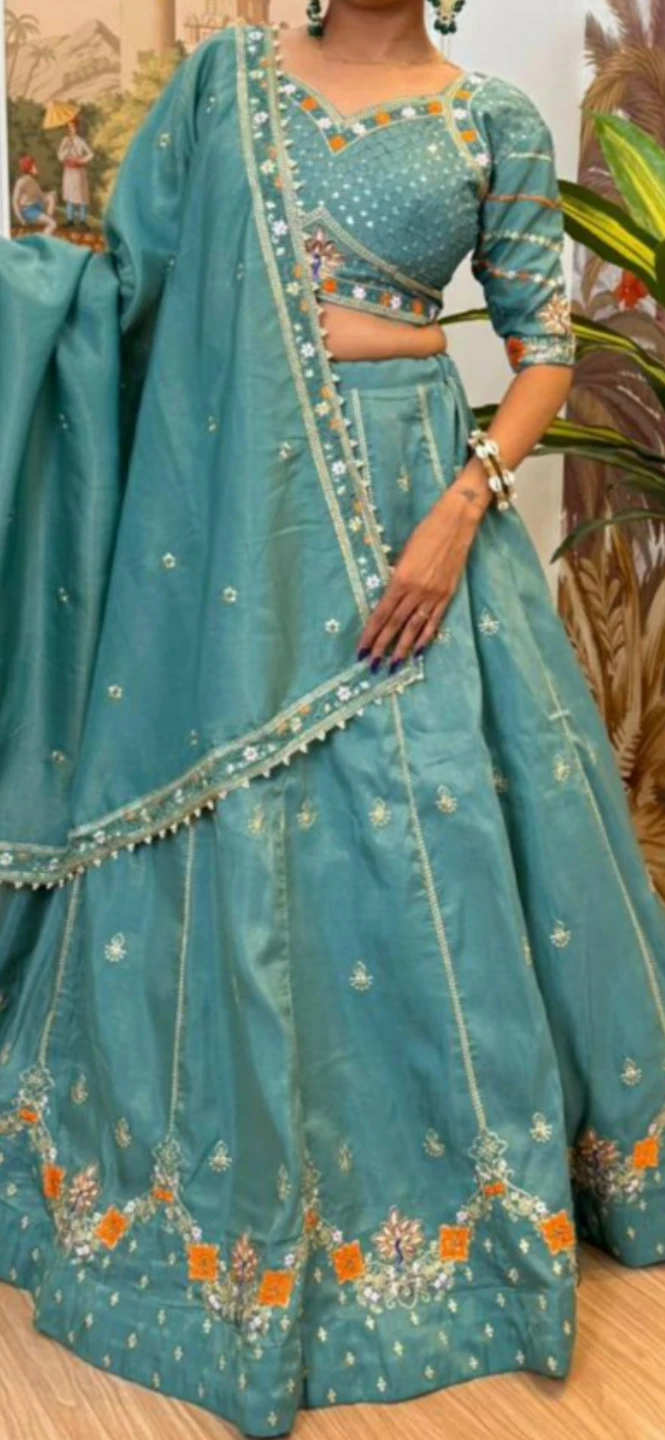Teal Embroidered Lehenga Choli with Dupatta🥕🥕 - photo 2
