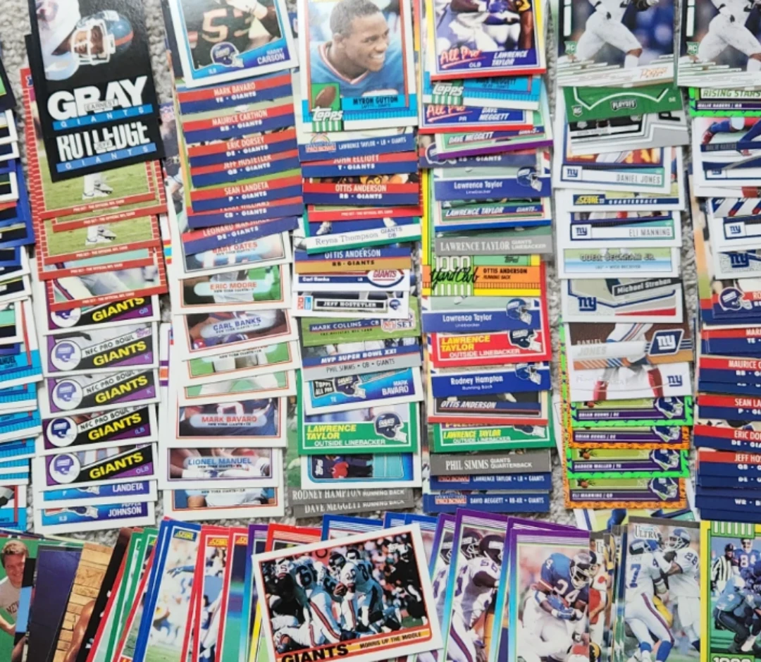 NY Giants, 200 Football Cards Team lot - photo 4