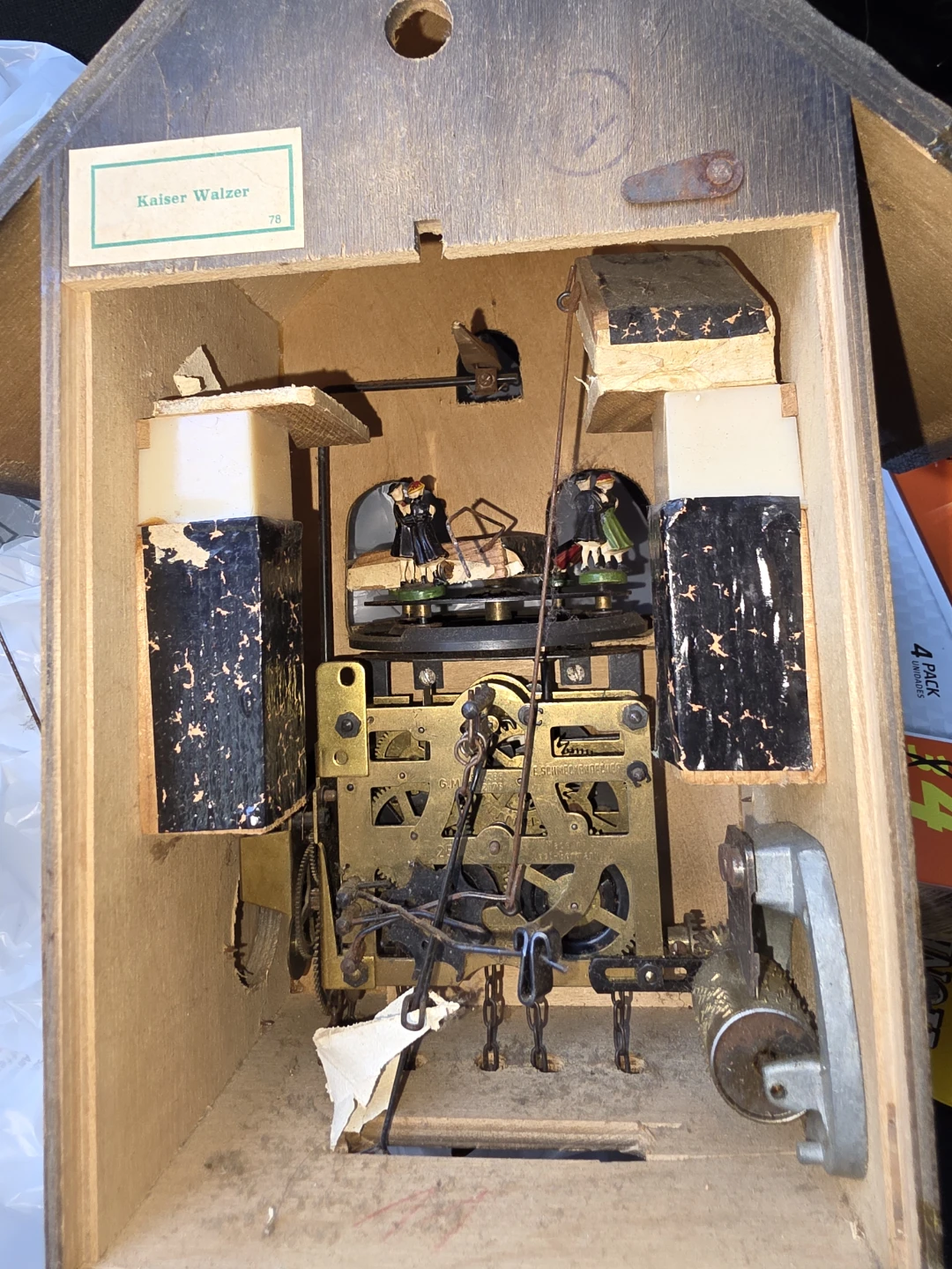 Kaiser Walzer Cuckoo Clock - photo 2