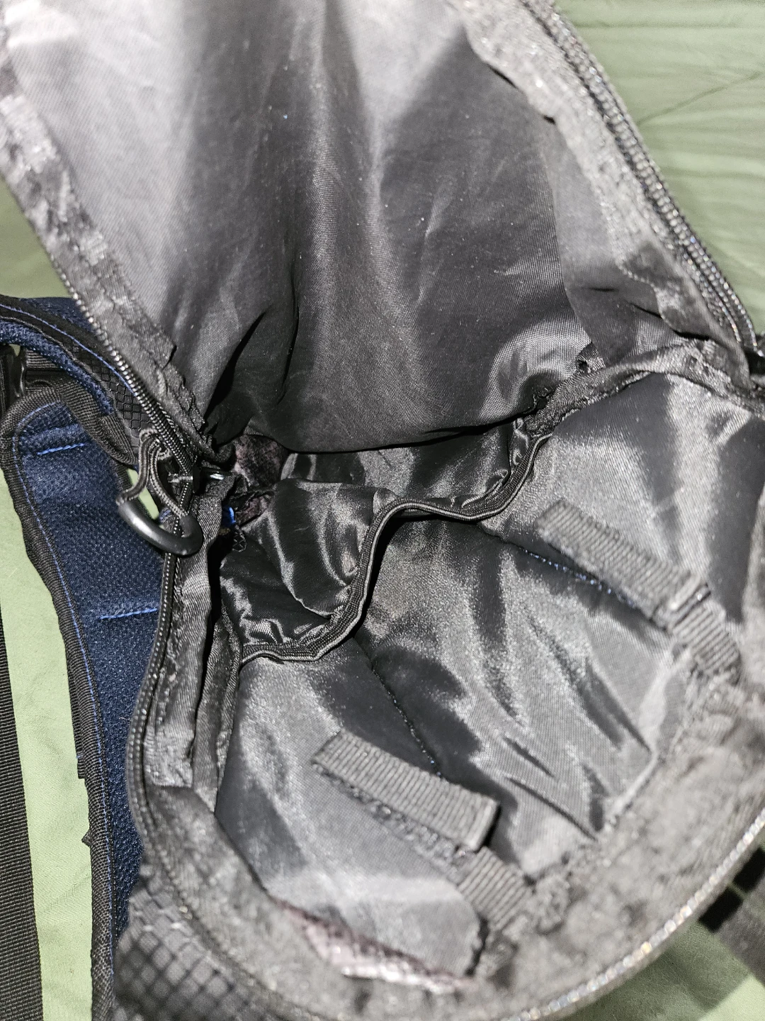 CamdenGear Hydration Backpack - photo 4