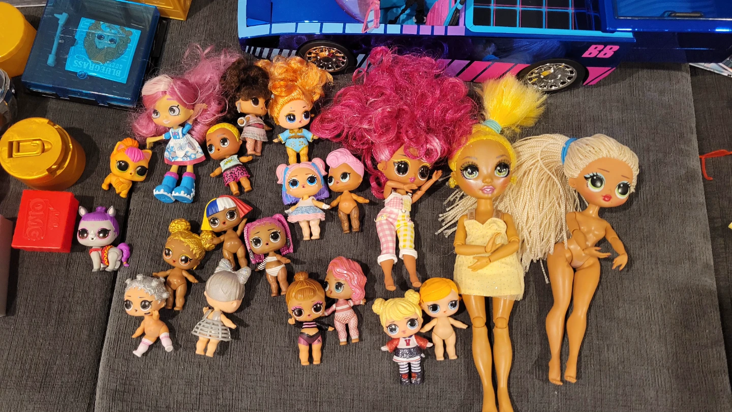LOL Surprise Dolls, Accessories, and Car Lot - photo 3