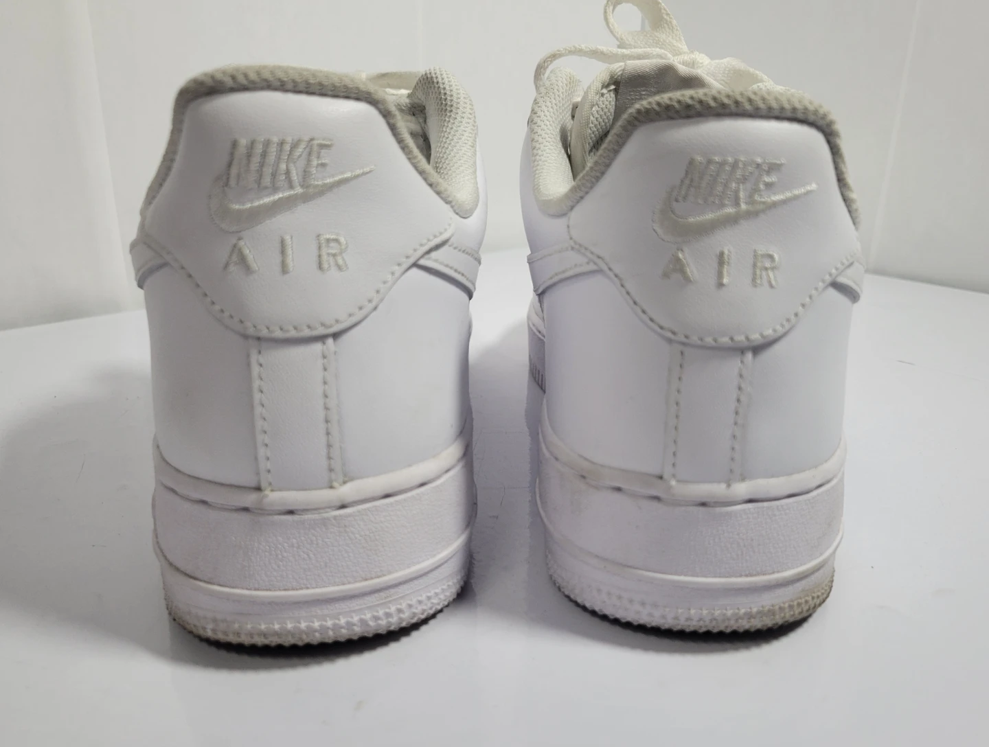 Nike Air Force 1 "AF1" White Leather Sneakers, size 9,5 (64) - photo 5