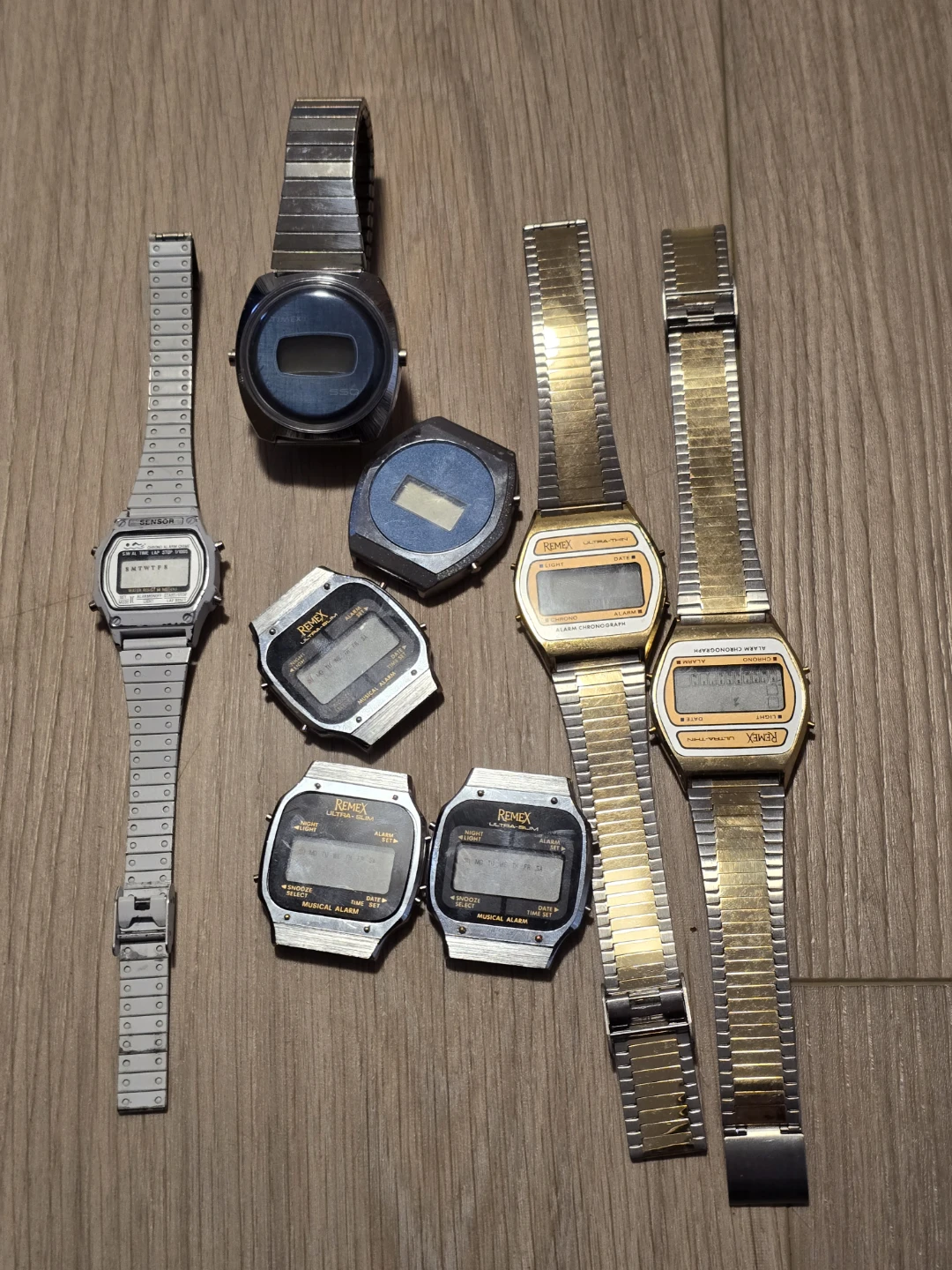 Lot of Vintage LCD watches for parts