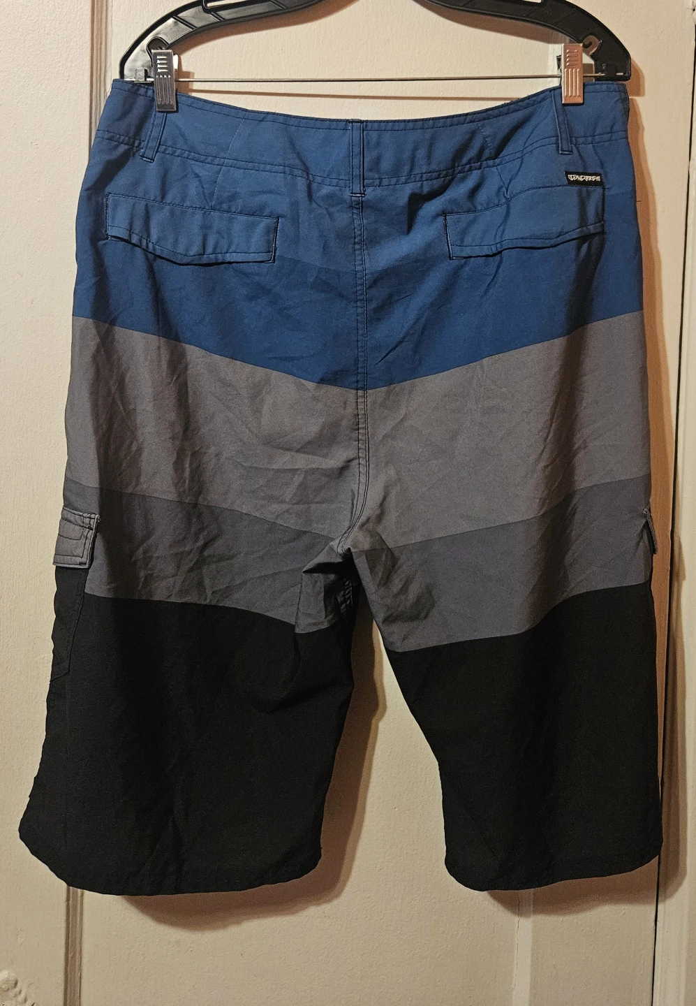 Men's cargo shorts - photo 2