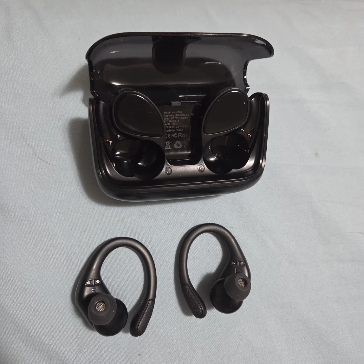 Black Wireless Earbuds with Charging Case - photo 2