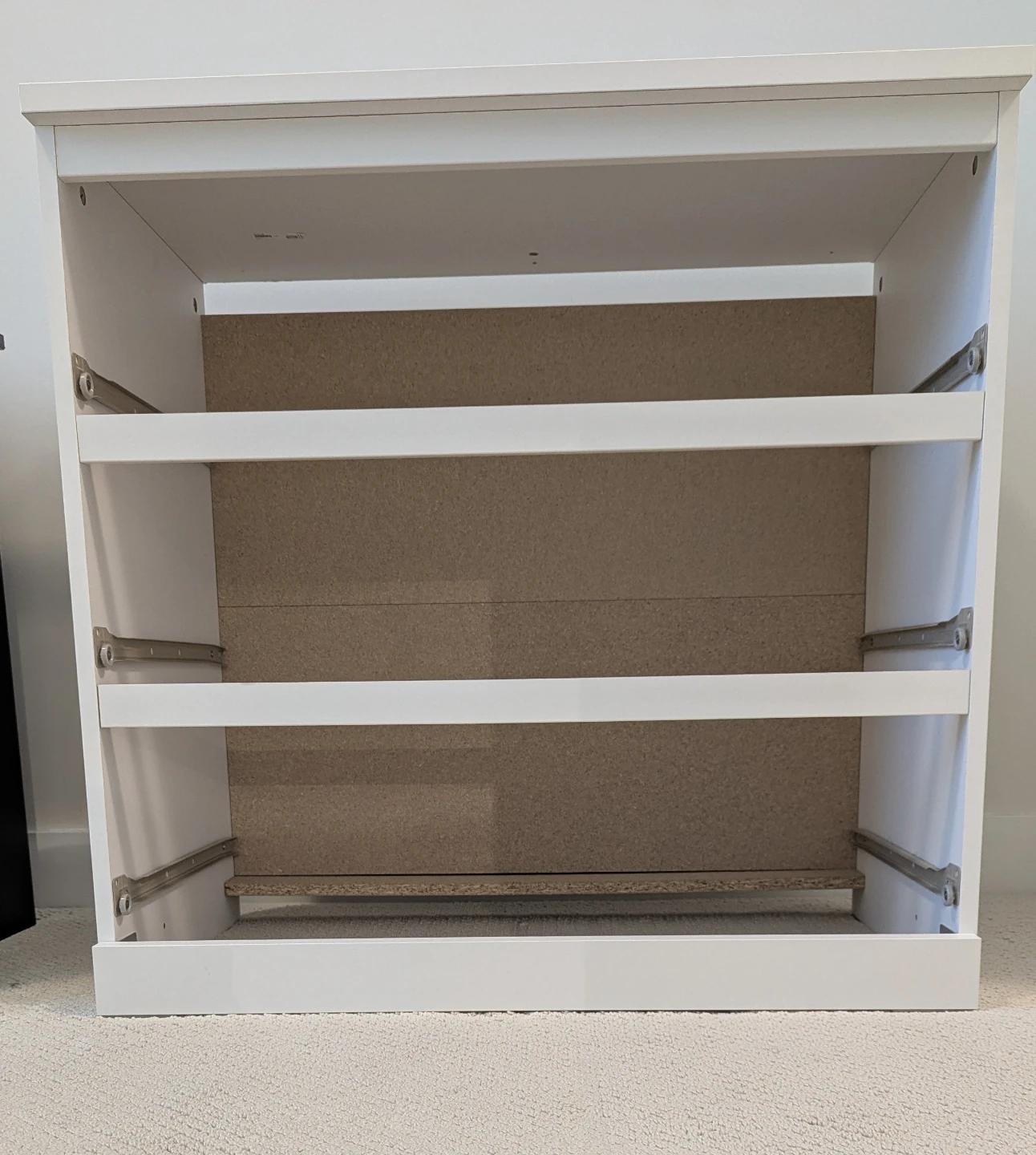3-Drawer Dresser - photo 3