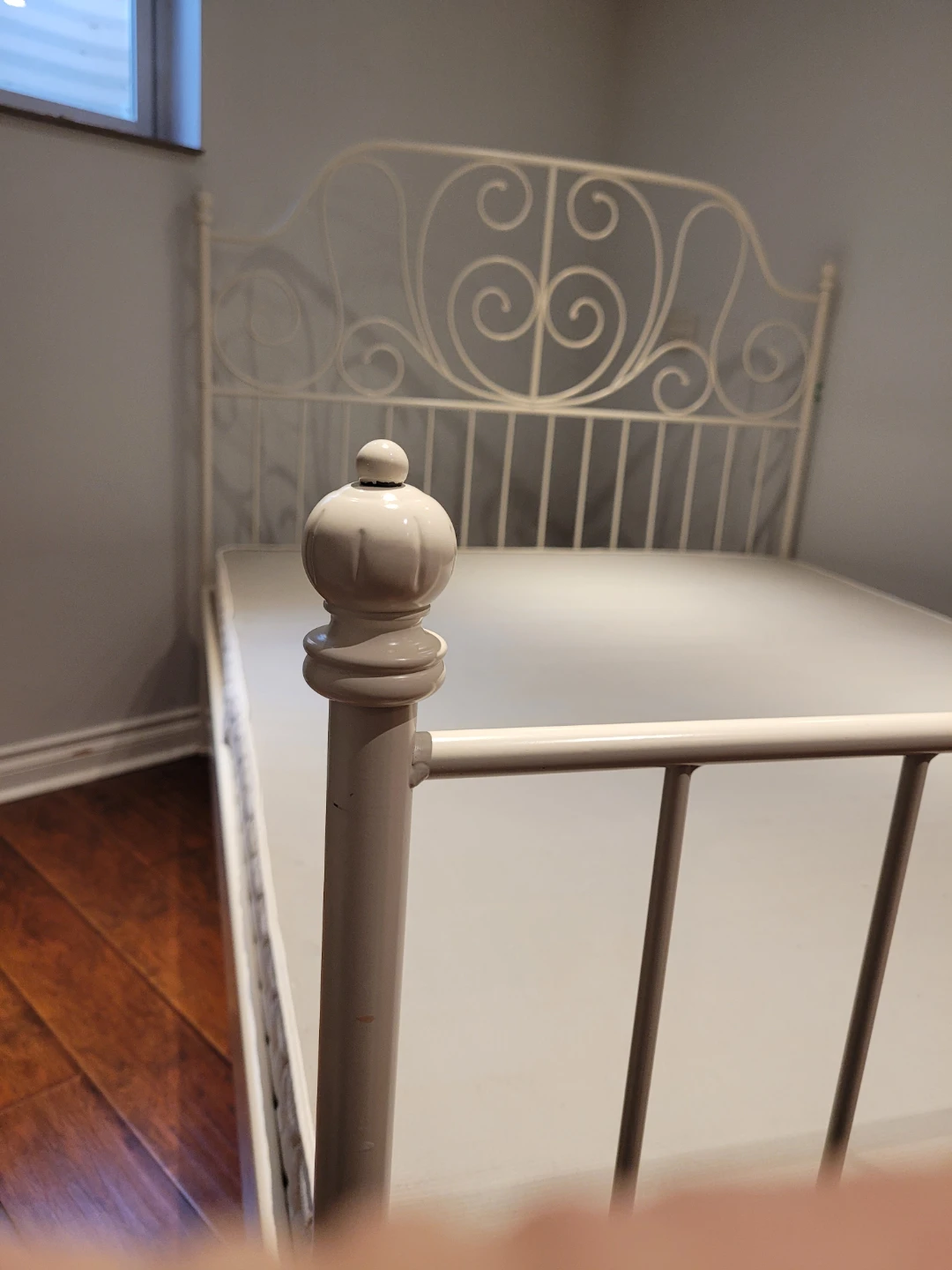Ikea White Metal Bed Frame without Mattress - Queen size - photo 3