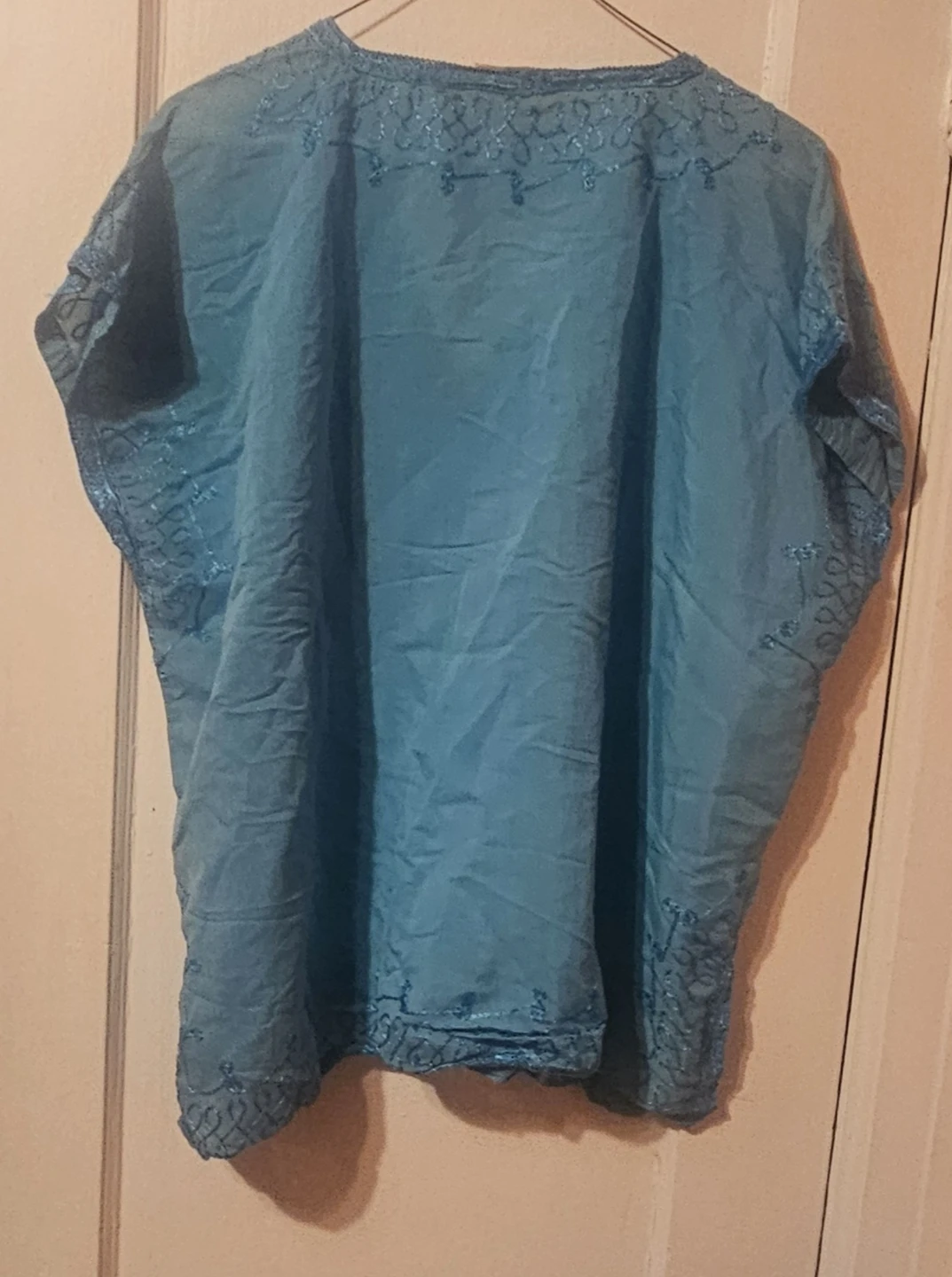 Women's blouse - photo 3