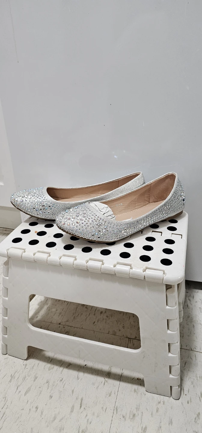 New brand Lucita Women's Silver Rhinestone Ballet Flats