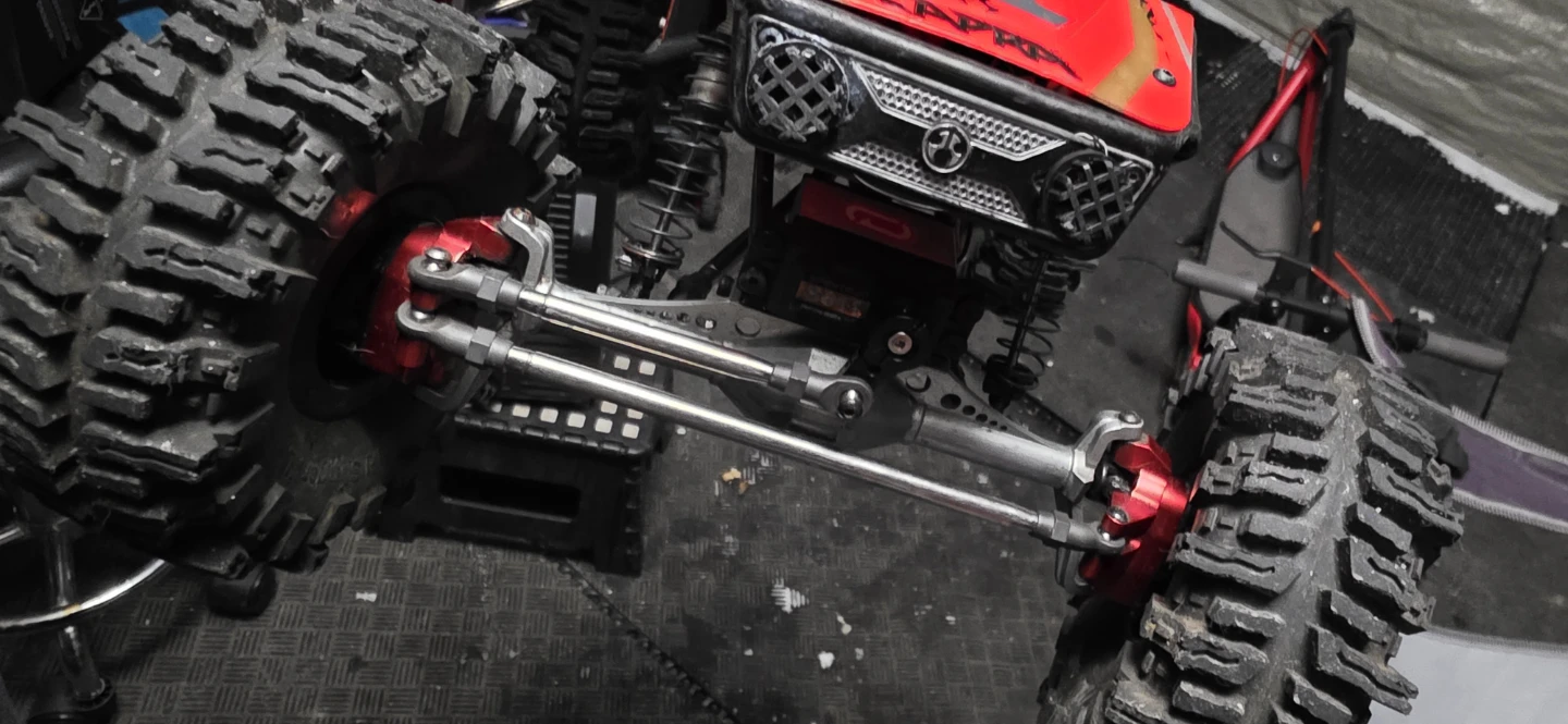 Axial Capra 1.9 RC Rock Racer 4WS - photo 3
