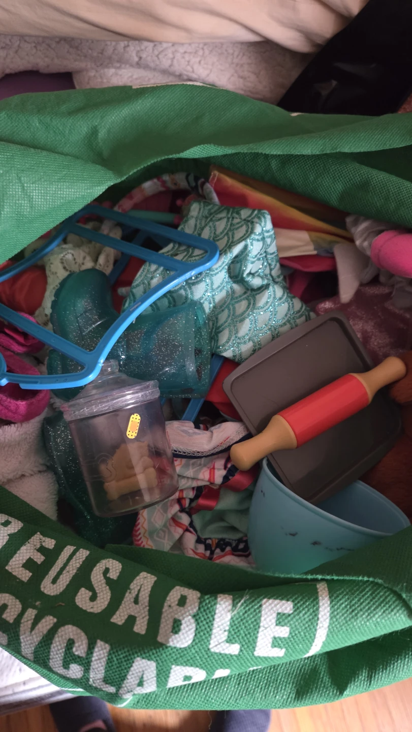 Our Generation Doll Camper RV and Accessories - photo 4