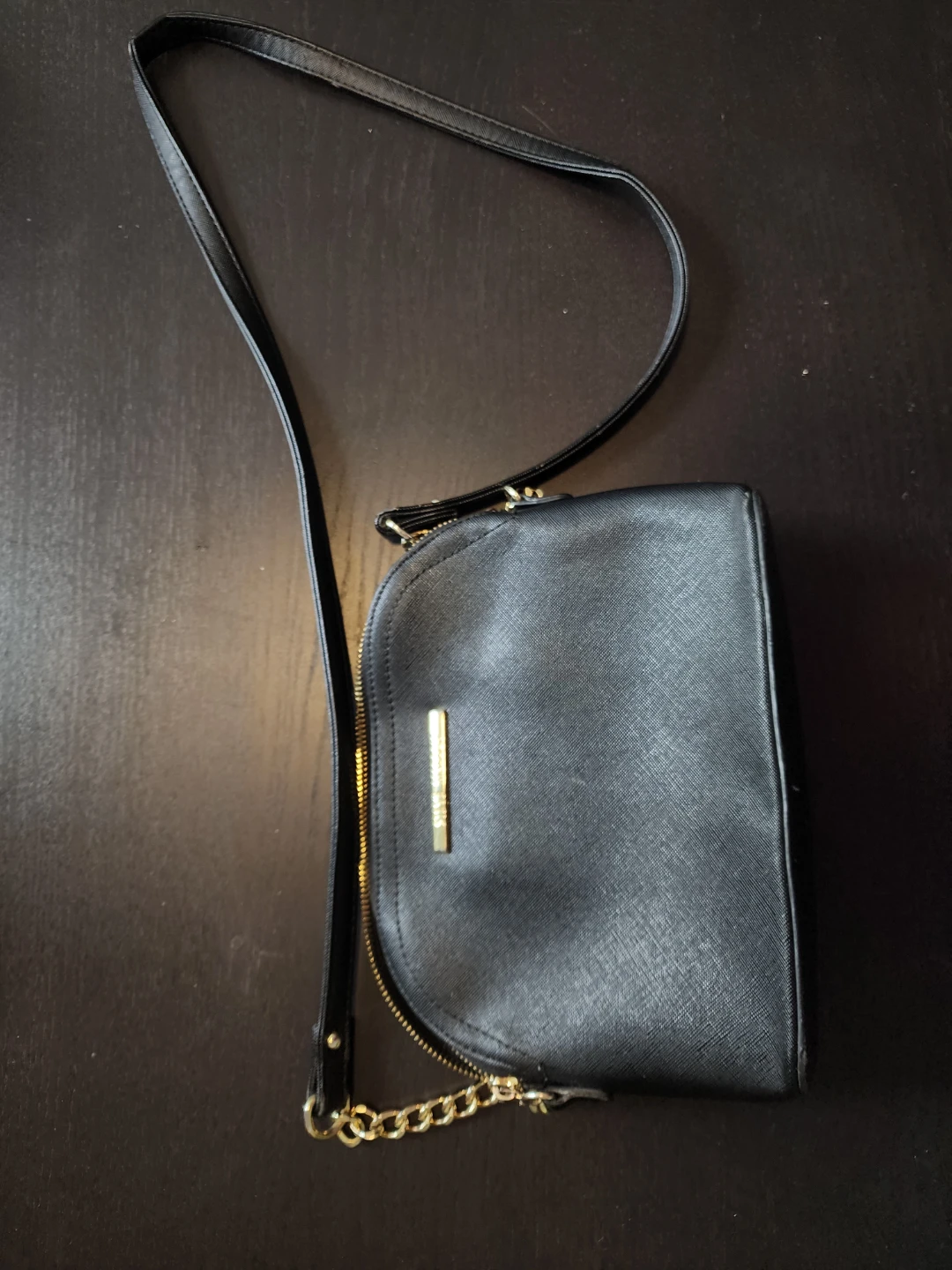 Steve Madden Black Dome Crossbody Bag