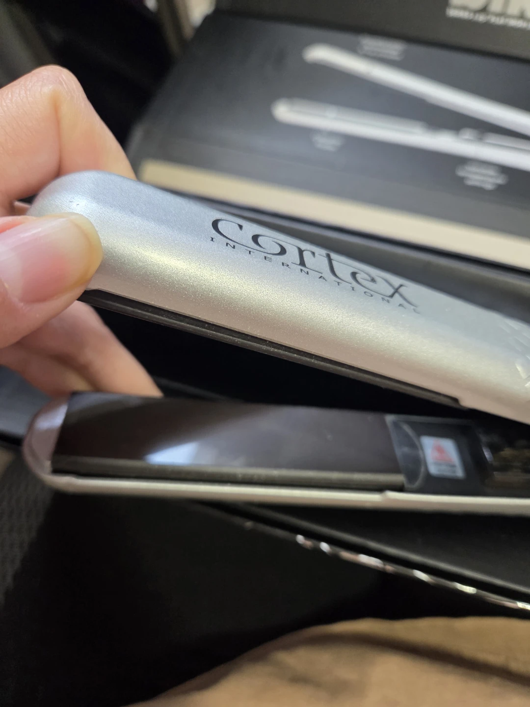 Cortex 1.25" Flat Iron - Silver - photo 3