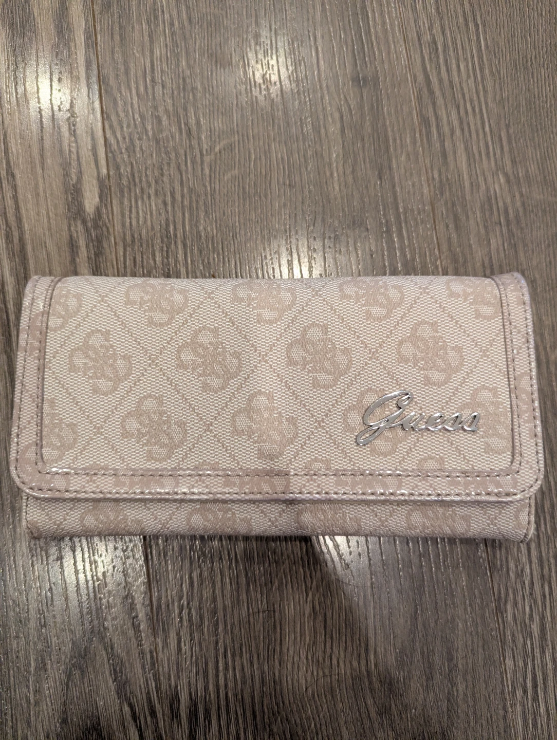 Brand name wallets and wristlets - photo 2