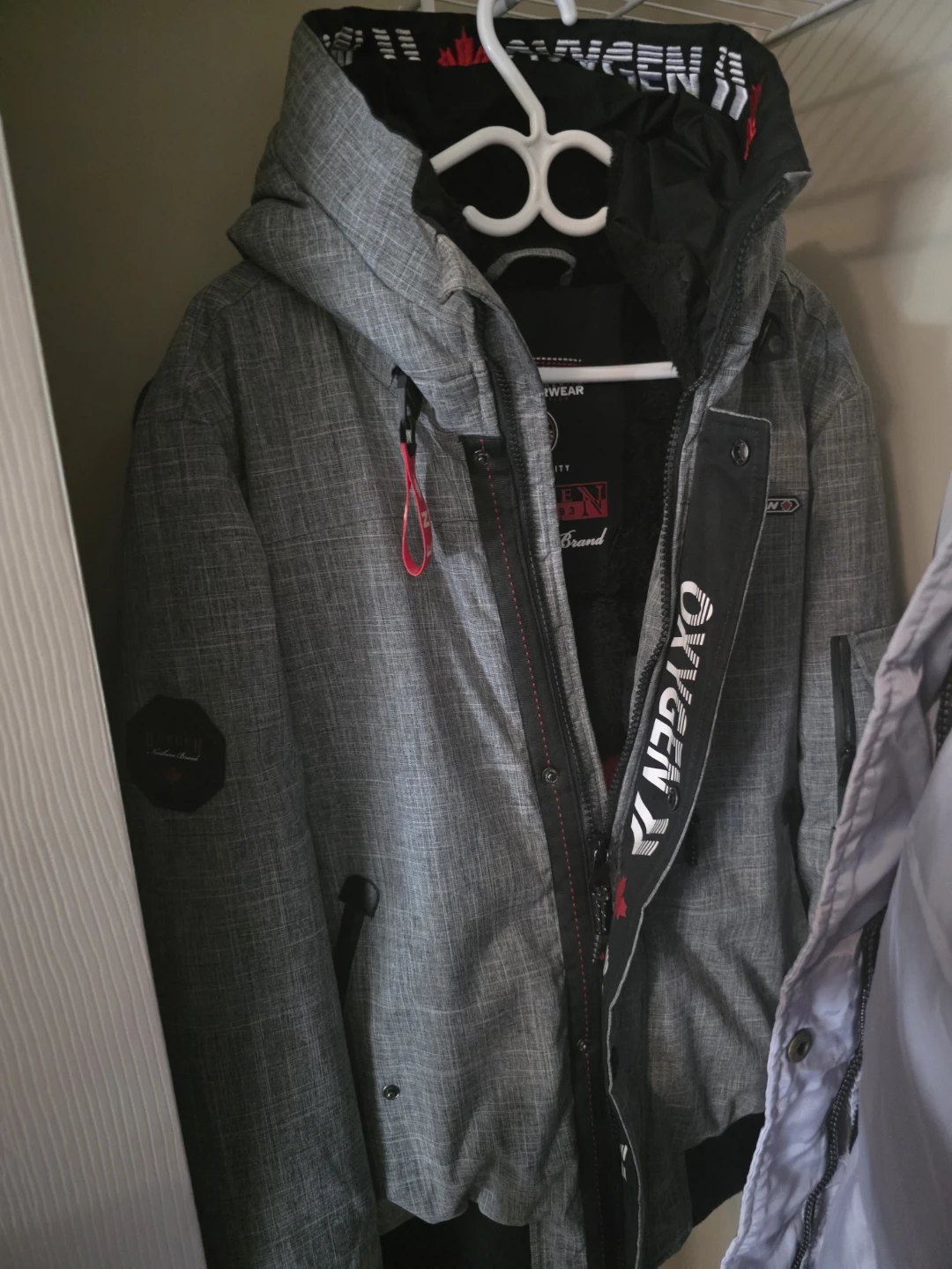 Oxygen "Northern Brand" Men's Winter Jacket - Medium
