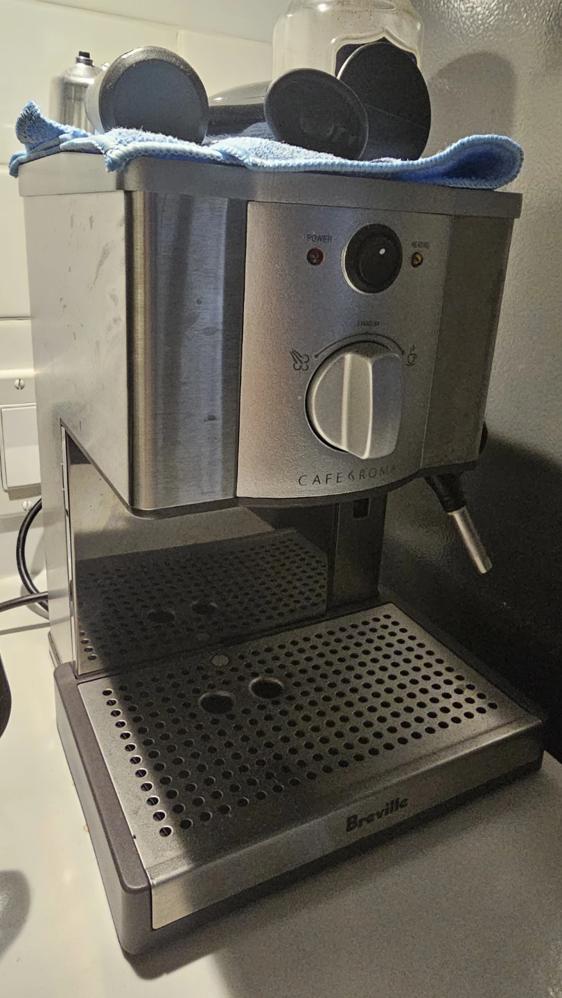 Breville Cafe Roma Espresso Machine - photo 2
