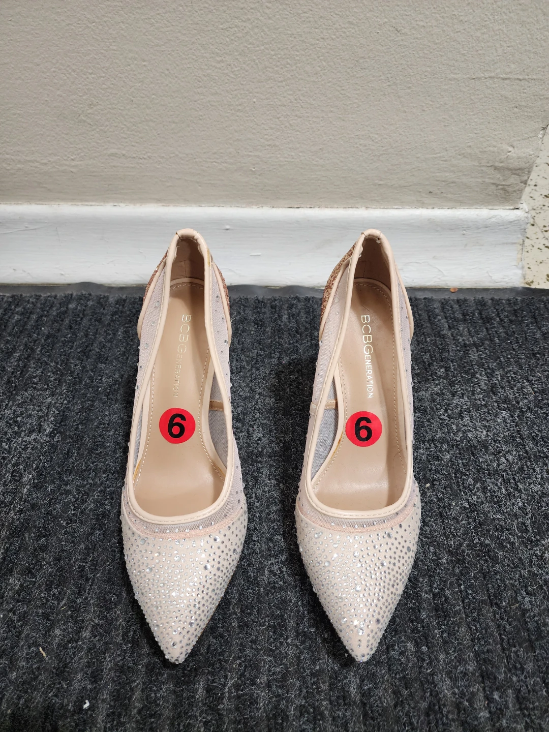 BCBGMAXAZRIA Embellished Mesh Heels Size 6 - photo 2