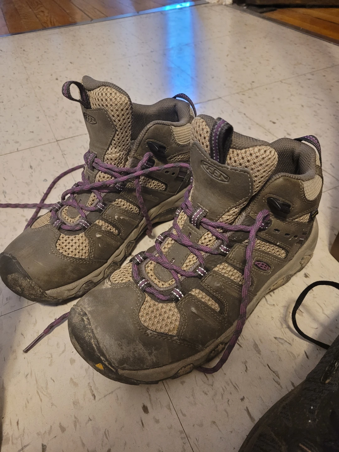 An assortment of womens size 6 shoes, boots, hikers