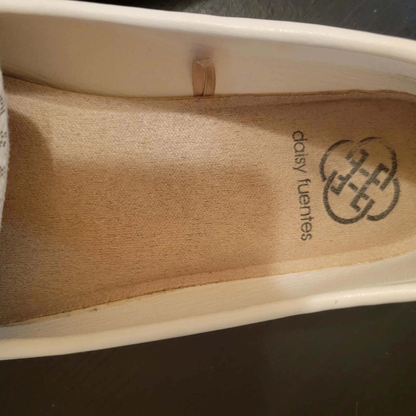 Daisy Fuentes White & Gold Embellished Loafers - photo 3