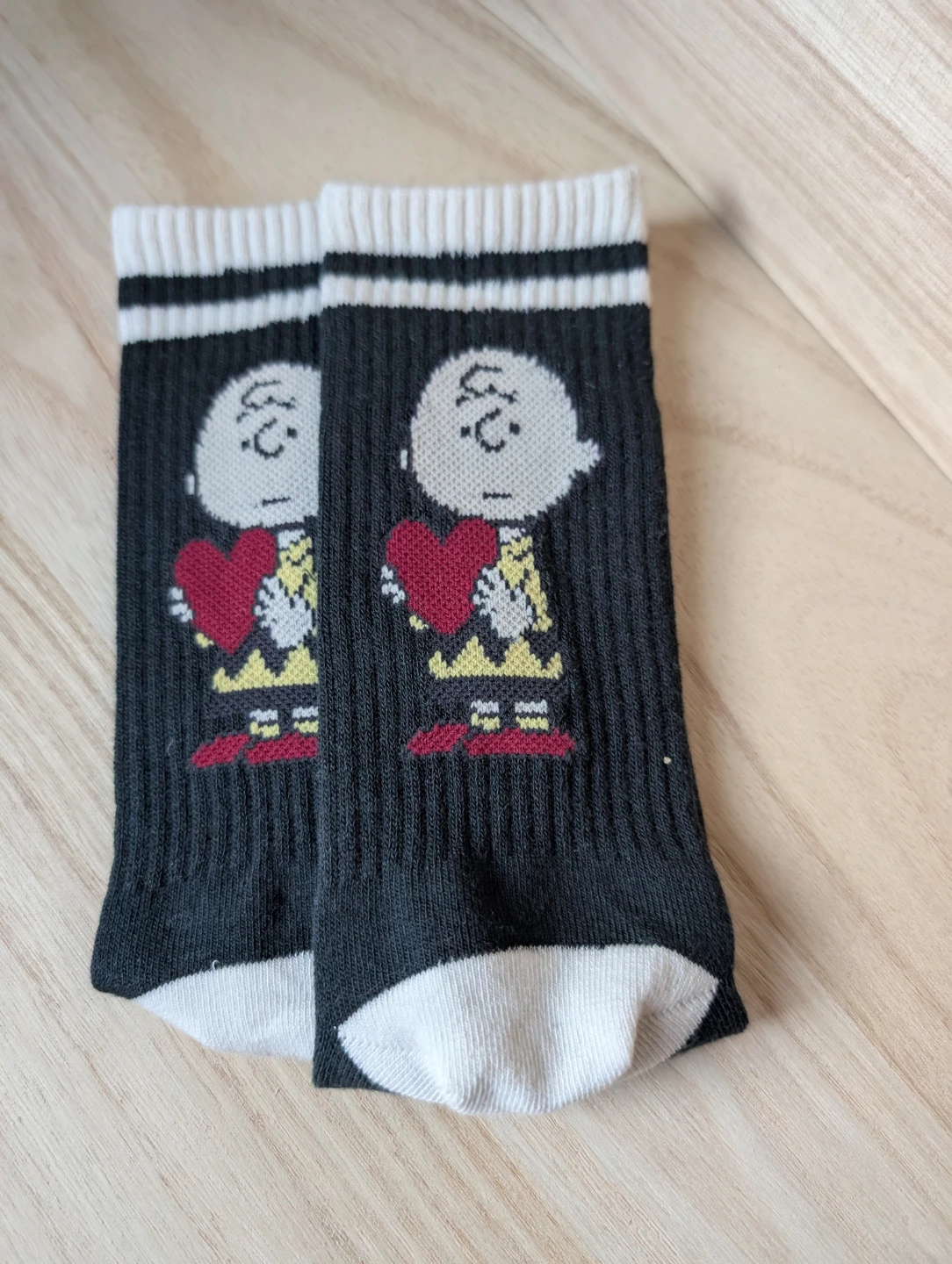 NEW Peanuts Charlie Brown Socks W US 6-8 - photo 2