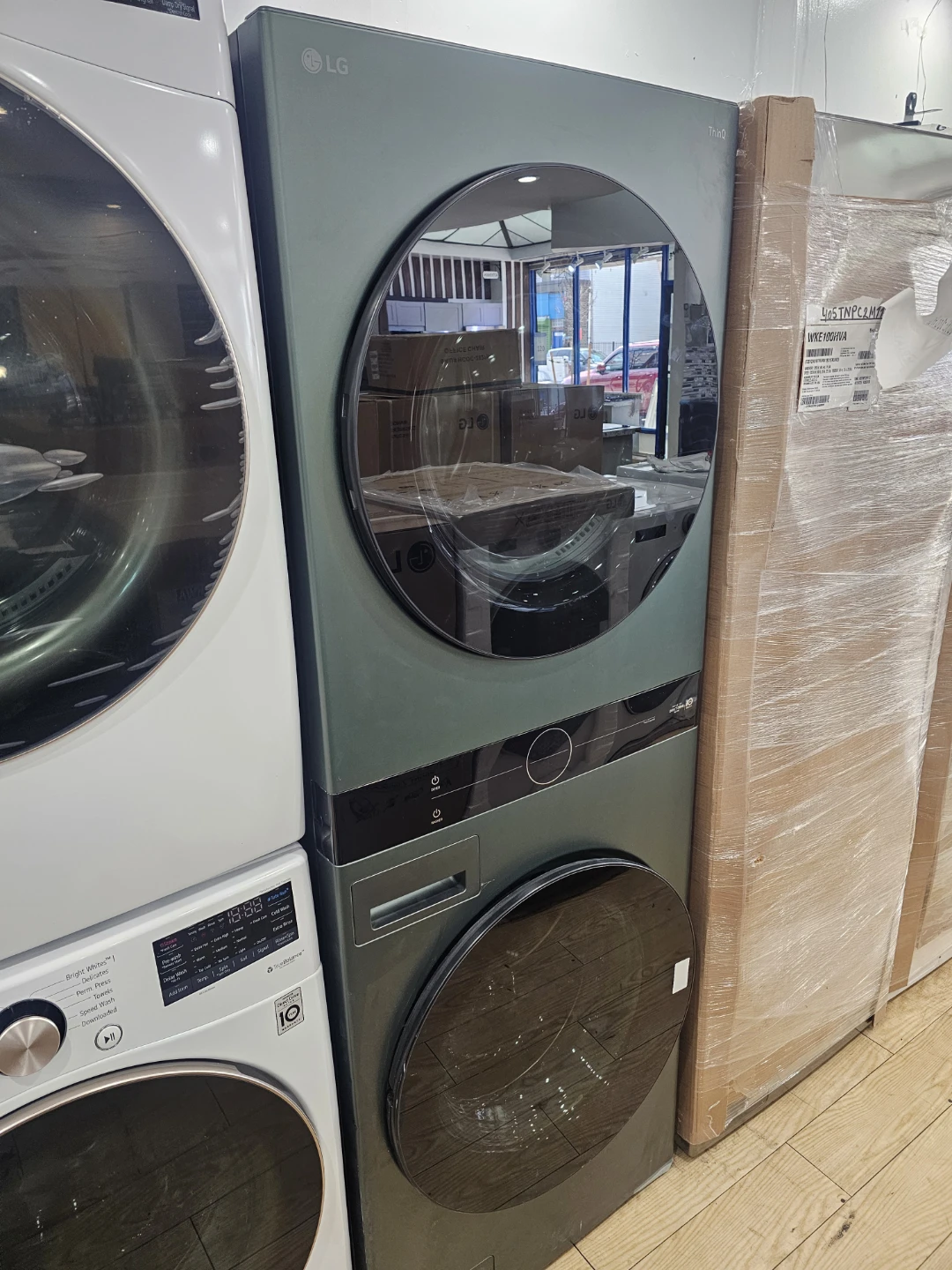 New LG thinq washer dryer tower electric